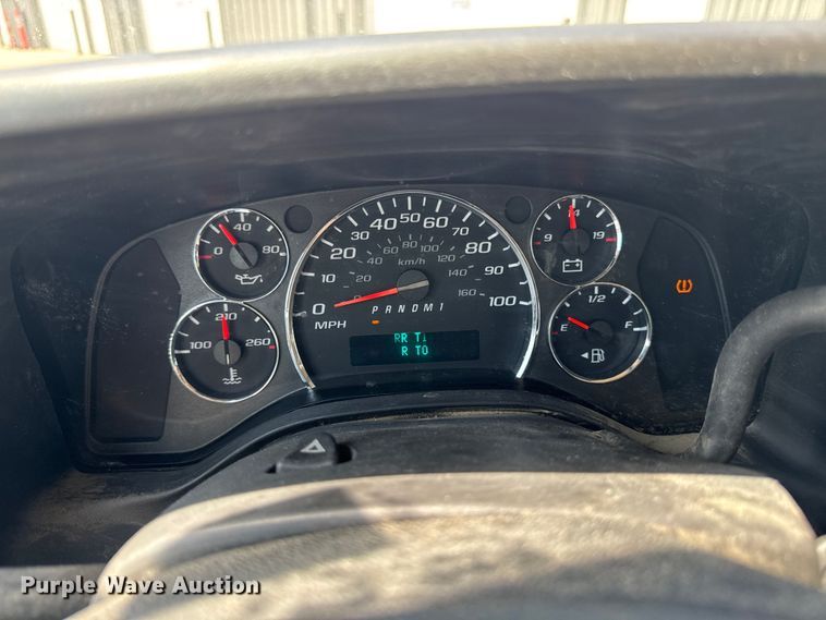 image for item FB5811 2014 GMC Savana G2500 van