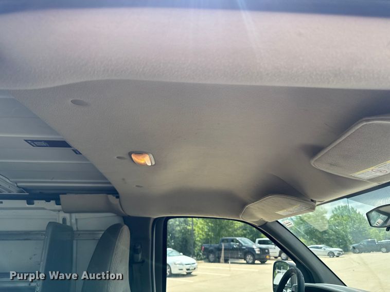image for item FB5811 2014 GMC Savana G2500 van
