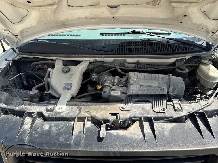 image for item FB5811 2014 GMC Savana G2500 van