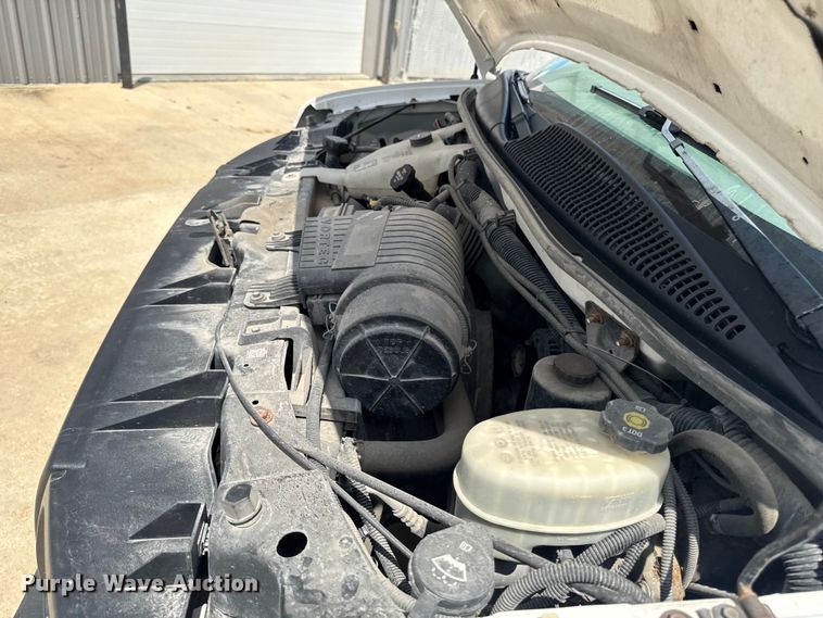 image for item FB5811 2014 GMC Savana G2500 van