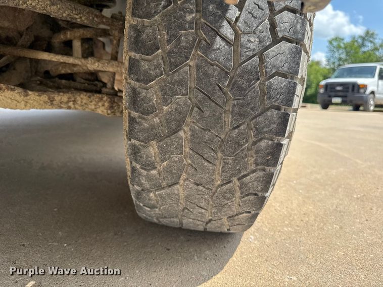 image for item FB5811 2014 GMC Savana G2500 van
