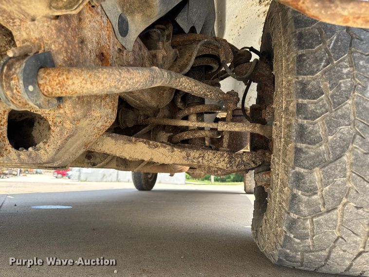 image for item FB5811 2014 GMC Savana G2500 van