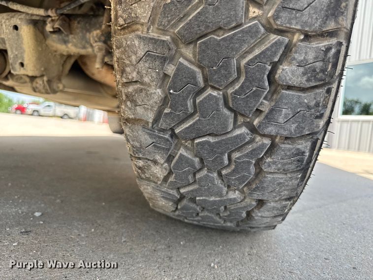 image for item FB5811 2014 GMC Savana G2500 van