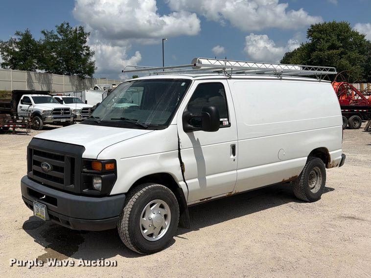 2014 Ford E250 van