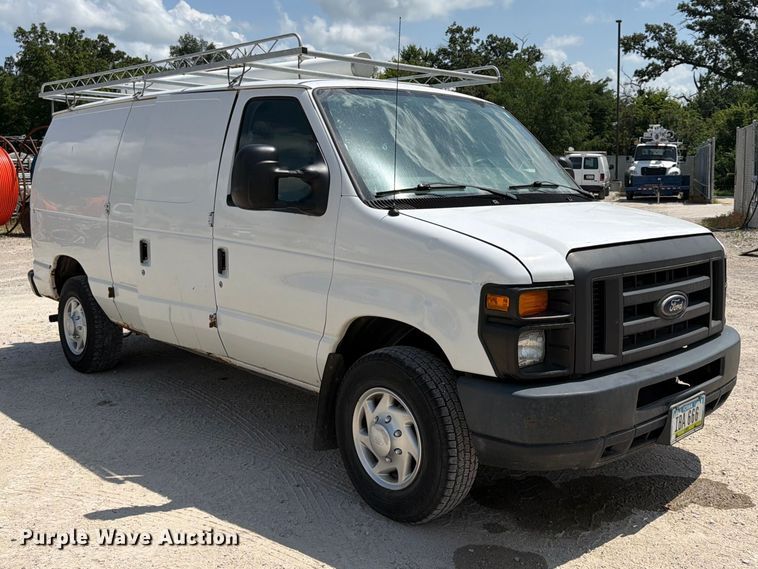 image for item FB5812 2014 Ford E250 van