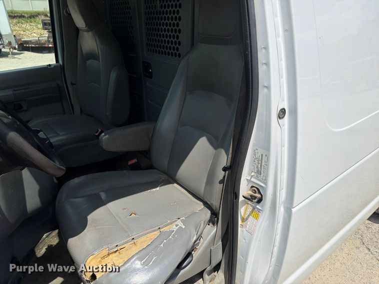 image for item FB5812 2014 Ford E250 van