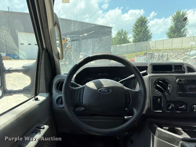 image for item FB5812 2014 Ford E250 van