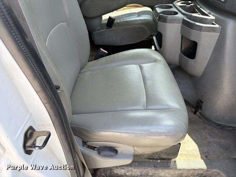 image for item FB5812 2014 Ford E250 van
