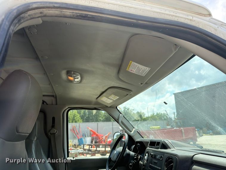 image for item FB5812 2014 Ford E250 van