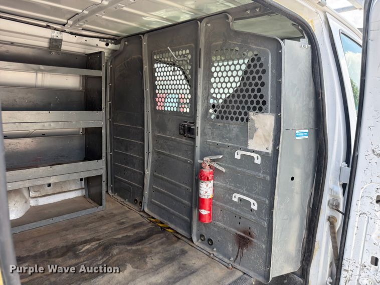 image for item FB5812 2014 Ford E250 van