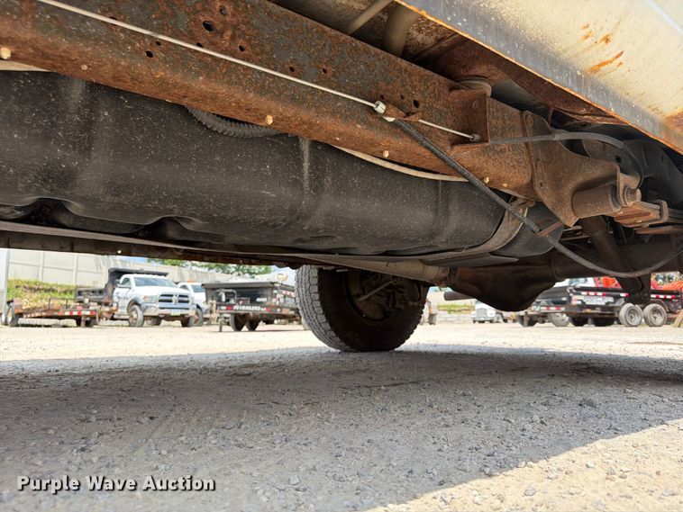 image for item FB5812 2014 Ford E250 van