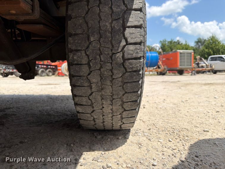 image for item FB5812 2014 Ford E250 van