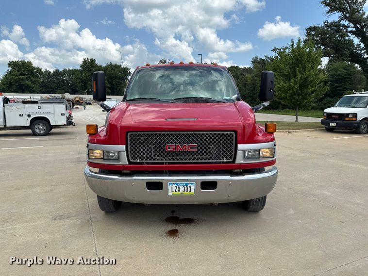 image for item FB5813 2003 GMC C4500 dump truck