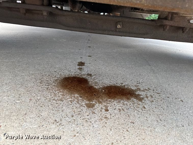 image for item FB5813 2003 GMC C4500 dump truck