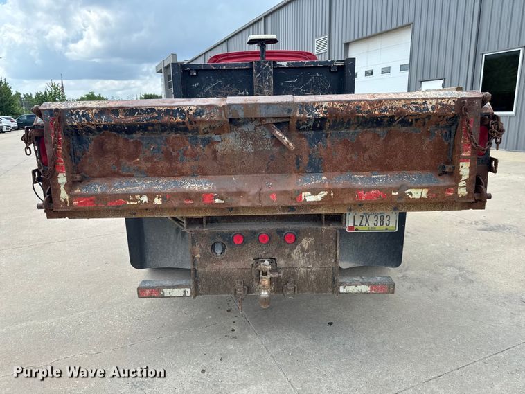 image for item FB5813 2003 GMC C4500 dump truck