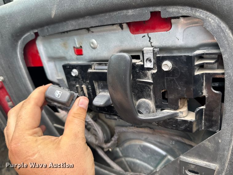 image for item FB5813 2003 GMC C4500 dump truck