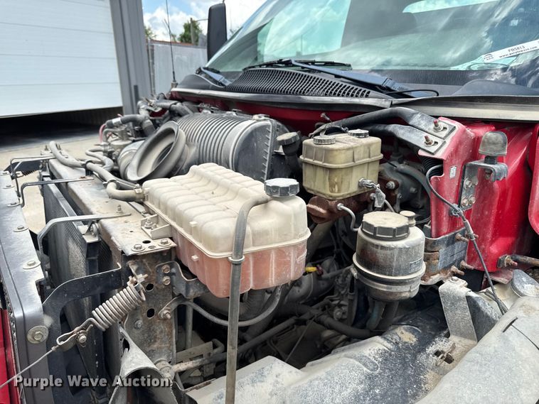 image for item FB5813 2003 GMC C4500 dump truck