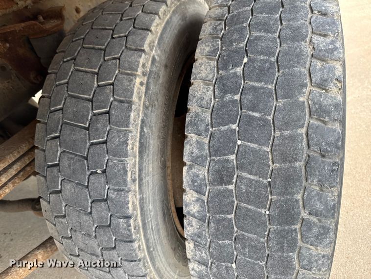 image for item FB5813 2003 GMC C4500 dump truck