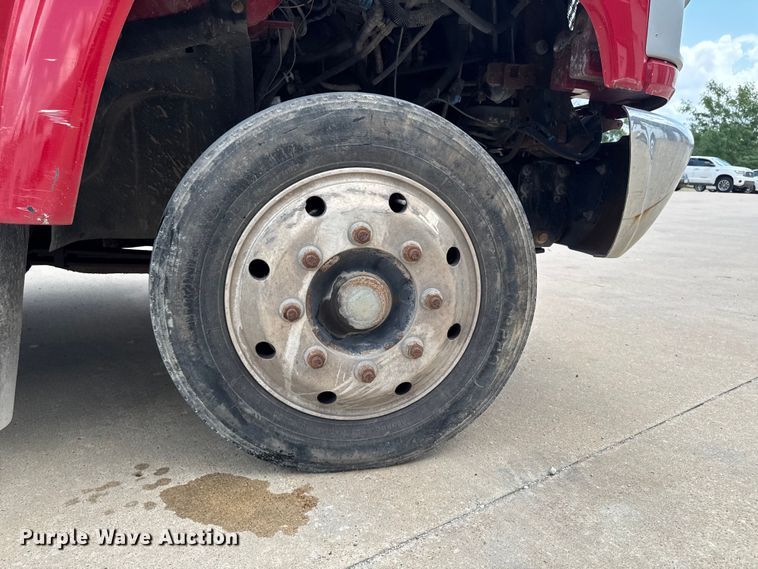 image for item FB5813 2003 GMC C4500 dump truck