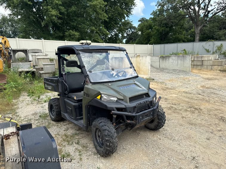 image for item FB5815 2015 Polaris Ranger 570 utility vehicle