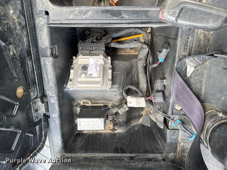 image for item FB5815 2015 Polaris Ranger 570 utility vehicle