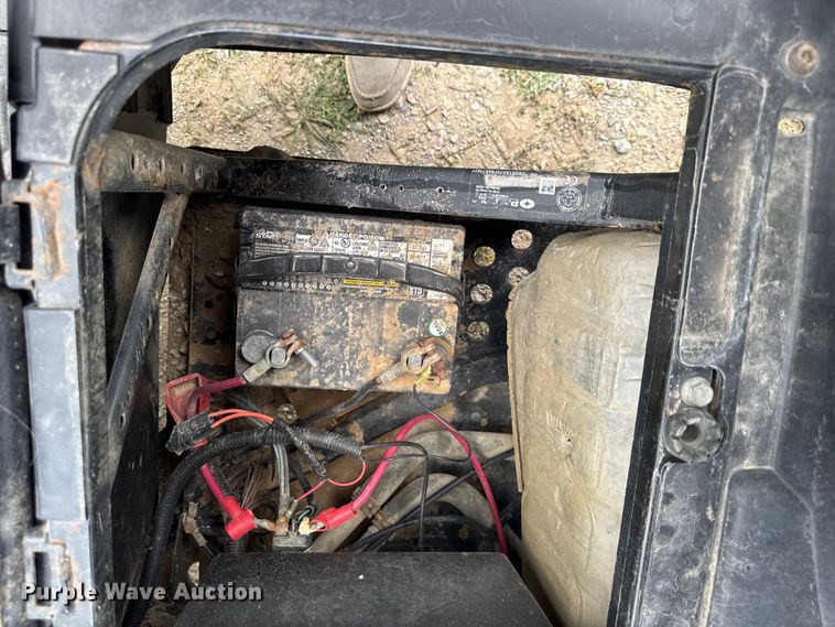 image for item FB5815 2015 Polaris Ranger 570 utility vehicle