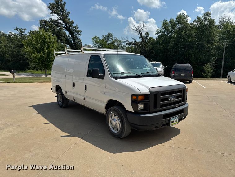 image for item FB5820 2013 Ford E250 van