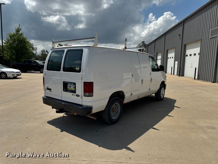 image for item FB5820 2013 Ford E250 van