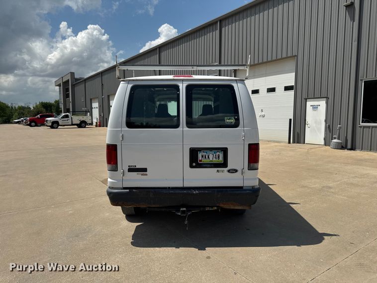 image for item FB5820 2013 Ford E250 van