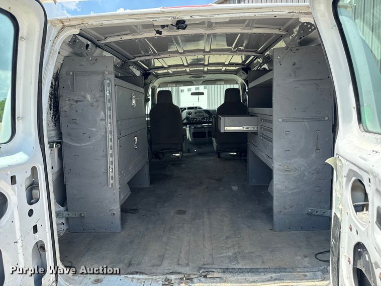 image for item FB5820 2013 Ford E250 van