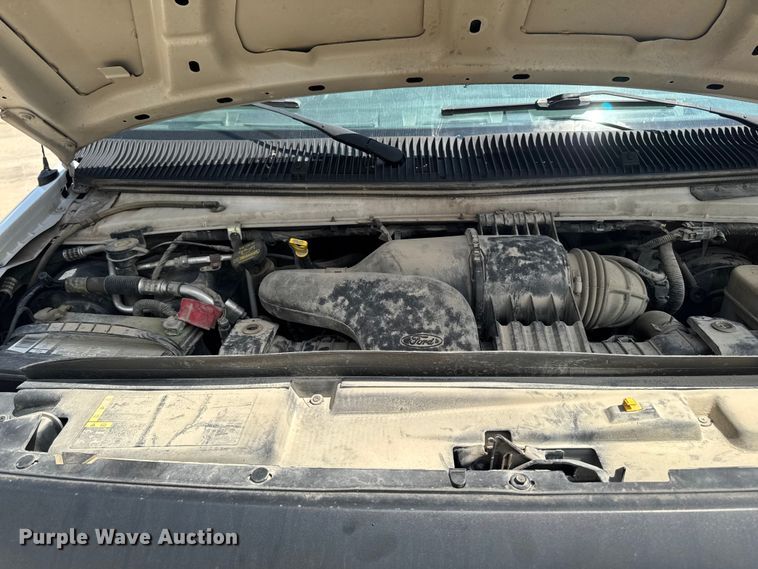 image for item FB5820 2013 Ford E250 van