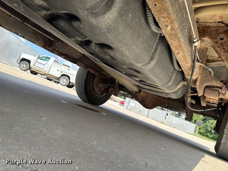image for item FB5820 2013 Ford E250 van
