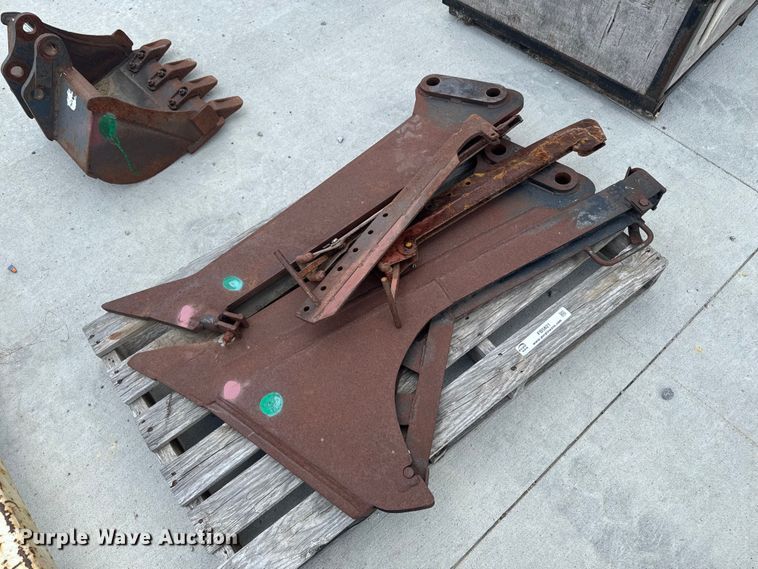 image for item FB5821 Cable plow attachments