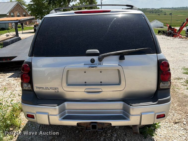 image for item FB5825 2008 Chevrolet Trailblazer SUV