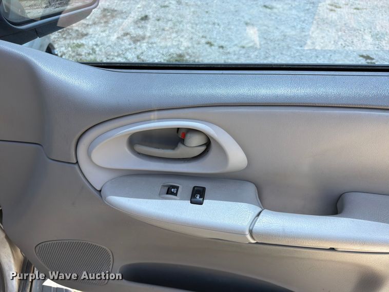 image for item FB5825 2008 Chevrolet Trailblazer SUV