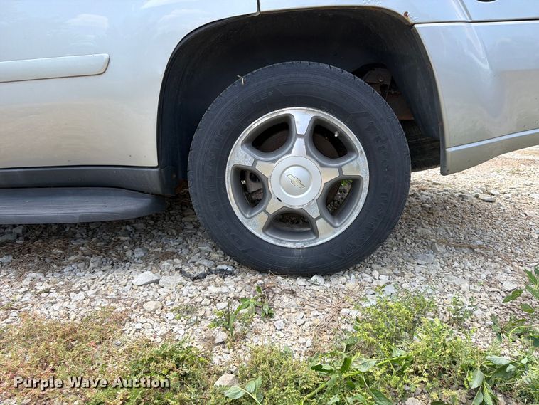 image for item FB5825 2008 Chevrolet Trailblazer SUV