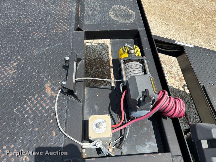 image for item FB5826 2020 Kaufman Trailers Of Ne, Inc. tilt deck equipment trailer
