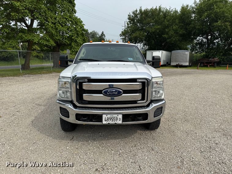 image for item FB5829 2016 Ford F350 Super Duty Ext. Cab pickup truck