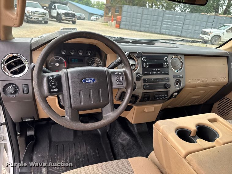 image for item FB5829 2016 Ford F350 Super Duty Ext. Cab pickup truck