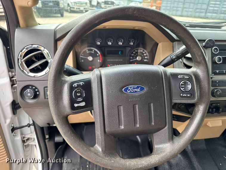 image for item FB5829 2016 Ford F350 Super Duty Ext. Cab pickup truck