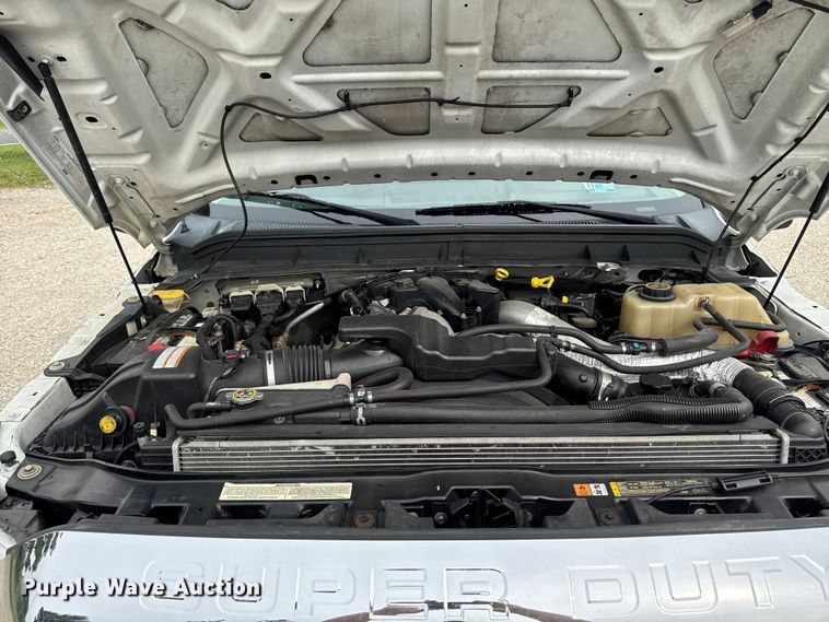 image for item FB5829 2016 Ford F350 Super Duty Ext. Cab pickup truck