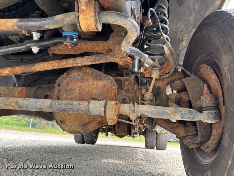 image for item FB5829 2016 Ford F350 Super Duty Ext. Cab pickup truck