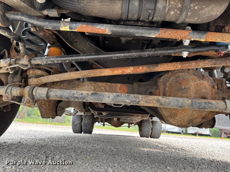 image for item FB5829 2016 Ford F350 Super Duty Ext. Cab pickup truck