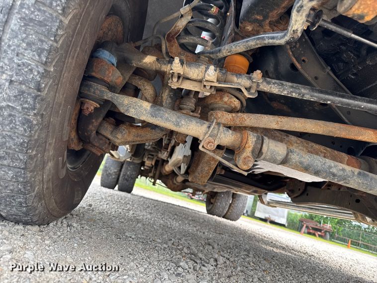 image for item FB5829 2016 Ford F350 Super Duty Ext. Cab pickup truck