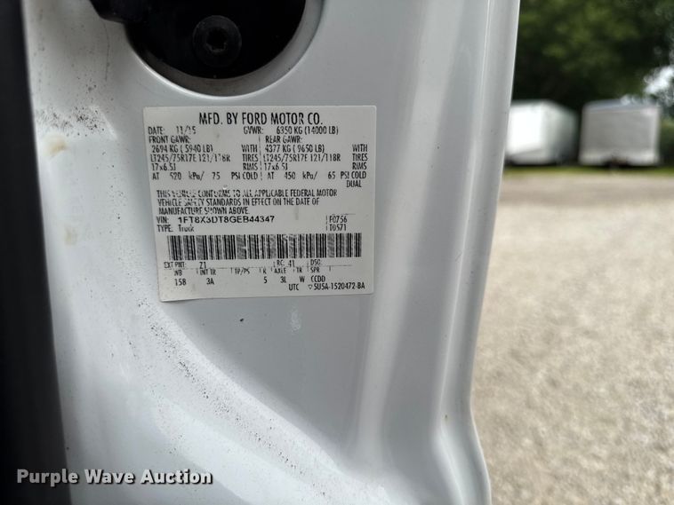 image for item FB5829 2016 Ford F350 Super Duty Ext. Cab pickup truck