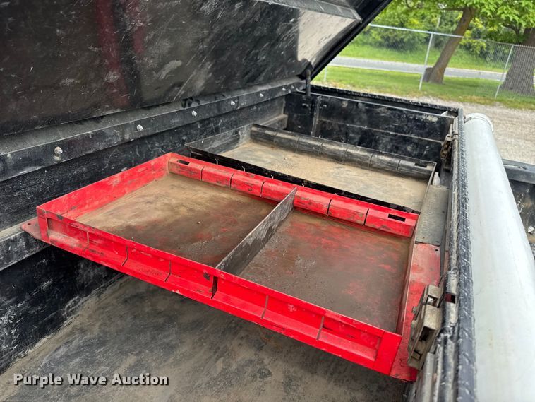 image for item FB5830 2015 Ford F250 Super Duty Crew Cab pickup truck