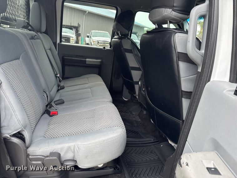 image for item FB5830 2015 Ford F250 Super Duty Crew Cab pickup truck