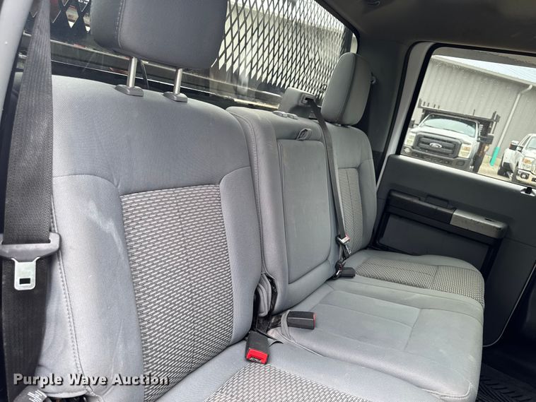 image for item FB5830 2015 Ford F250 Super Duty Crew Cab pickup truck