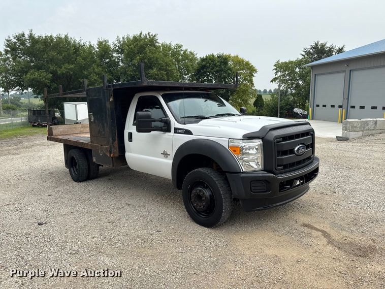image for item FB5831 2012 Ford F450 Super Duty flatbed truck