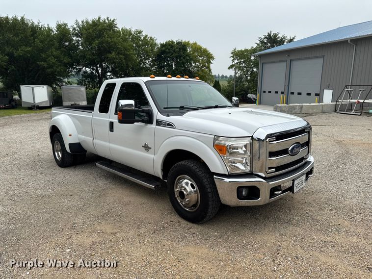 image for item FB5832 2015 Ford F350 Super Duty 